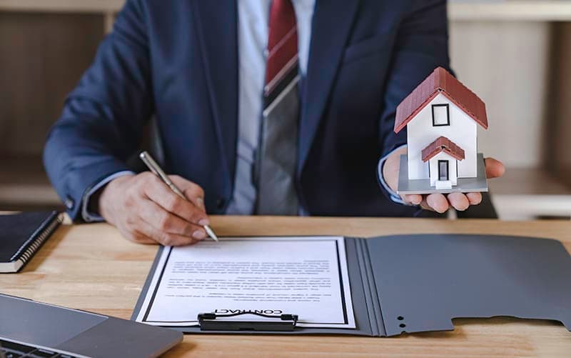 Signing signature loan document